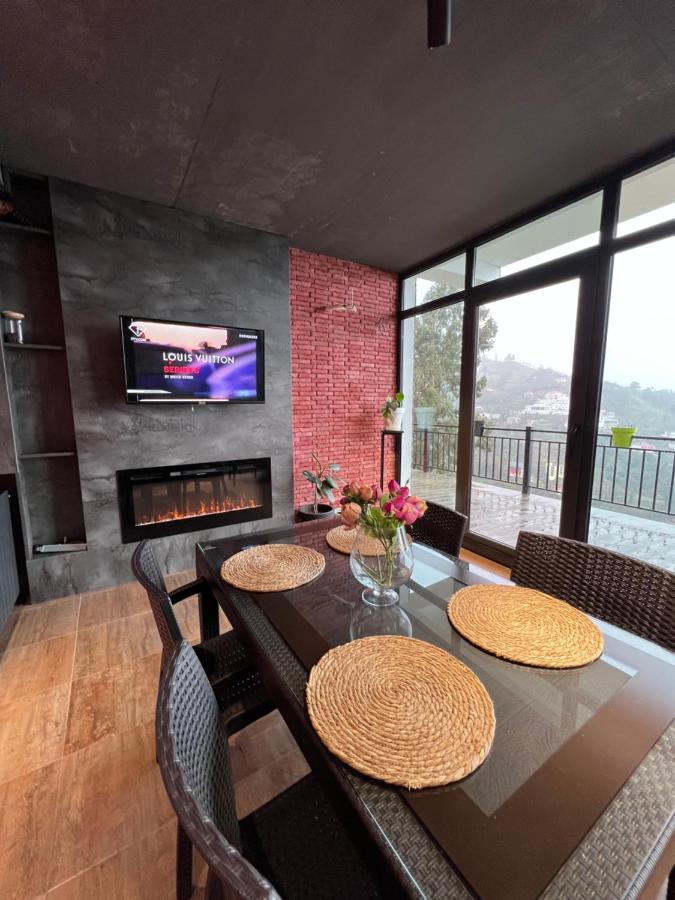 Villa Deluxe Квариати Экстерьер фото